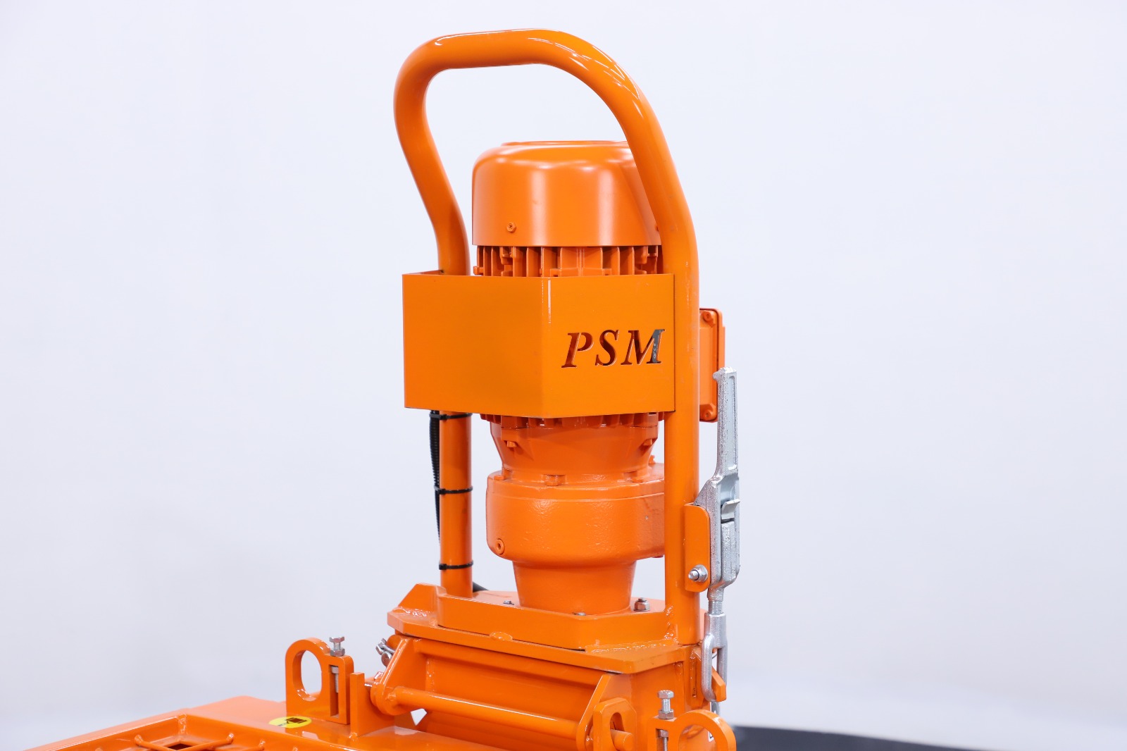 Двигатель PSM 30